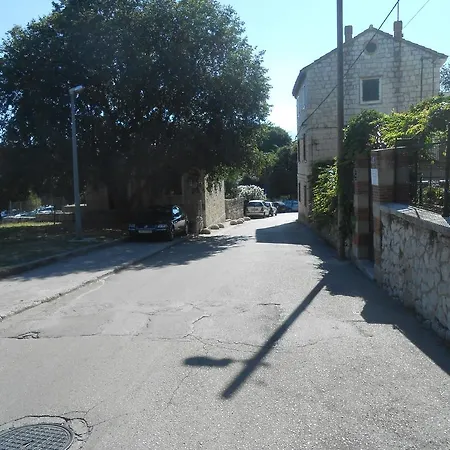 Downtown Nora Apartman