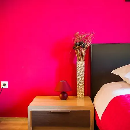 Apartman Downtown Nora *